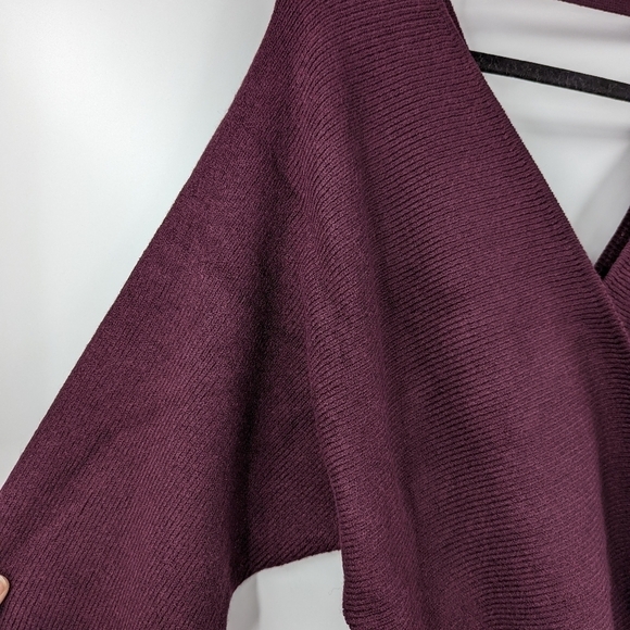 NWT LULU'S Faux Wrap Belted Dolman Sweater - Picture 4 of 8